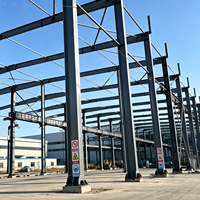 Hangar d'entrepôt et de garage moderne en acier, à grande portée, pour extérieur, style ferme, résistant aux vents et aux charges élevées, garantie 3 ans