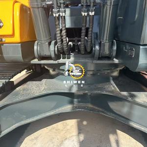 Excavatrice sur pneus Hyundai HX220HD d'occasion, capacité de la benne de 1,34 m³, forte puissance de creusement, prix bas - Product Image 3