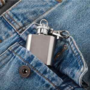 Logo Customize Hip Flask Made of Stainless Steel Liquid Container Key Chain <b>Water</b> Drinking <b>Bottle</b> Pendant Key <b>Flat</b> Lid Jug - Product Image 4