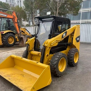 รถตักล้อยาง CAT 246C มือสอง เครื่องจักรก่อสร้างขนาดเล็กแบบไฮดรอลิก - Product Image 1