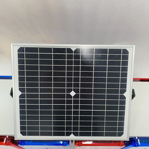 Chuang An Yue Luz de advertencia intermitente LED con energía solar, 4 juegos de luces de 4 lados, rojas y azules, para seguridad en la construcción de carreteras, uso nocturno - Product Image 3