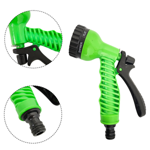 Pistolet d'arrosage 7-en-1 pour jardin, pistolet de lavage de voiture en plastique avec outils de nettoyage et tête de pistolet télescopique - Product Image 2