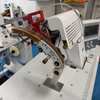 Machine à coudre JY-604 pour pantalon en cuir de maillot de bain de soutien-gorge avec fonction de liaison de bord