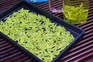 <span class=keywords><strong>Té</strong></span> <span class=keywords><strong>Verde</strong></span> Longjing de Hangzhou de Alta Calidad, Grado Superior, con Rico Aroma, Reduce <span class=keywords><strong>la</strong></span> Grasa, <span class=keywords><strong>Baja</strong></span> <span class=keywords><strong>la</strong></span> <span class=keywords><strong>Presión</strong></span> Arterial, <span class=keywords><strong>Té</strong></span> Suelto en Bolsas - Product Image 1