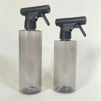 Bouteille pulvérisateur à gâchette givrée noire réutilisable de 200 ml, 300 ml, 500 ml pour le nettoyage automobile, emballage personnalisé pour bouteille de soin capillaire de salon