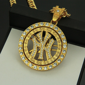 สร้อยคอจี้ทรงเรขาคณิตชุบทองแบบโปร่งสไตล์ฮิปฮอปสำหรับผู้ชาย ดีไซน์โดดเด่น ขายดีใหม่ล่าสุดปี 2026 เครื่องประดับแฟชั่น - Product Image 2