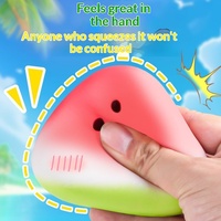 Jouet anti-stress en PU ultra-doux à pression, motif pastèque effet peau glacée, à récupération lente, design coloré, vente en gros