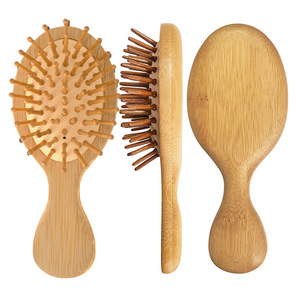 Cepillo de bebé de madera Natural portátil, superventas, cojín de aire suave, cepillo de pelo <span class=keywords><strong>para</strong></span> bebé, Mini cepillo de bambú de buena calidad, peine <span class=keywords><strong>para</strong></span> recién <span class=keywords><strong>nacidos</strong></span> - Product Image 1