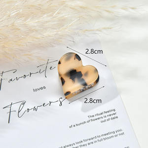 กิ๊บหนีบผมรูปหัวใจวัสดุอะซิเตทขนาดเล็กด้านน่ารักสำหรับเป็นของขวัญเครื่องประดับผมหนาสำหรับผู้หญิง - Product Image 6