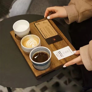 Plateau en bois massif américain pour whisky, vin rouge, verres à bière et tasses à café – Assiette de dégustation colorée pour fêtes - Product Image 1