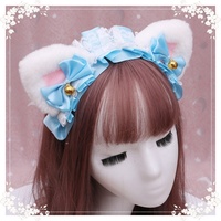 Serre-tête Lolita avec oreilles de chat moelleuses, nœud en dentelle et clochette – Style Lolita mignon pour le cosplay et les événements d'anime