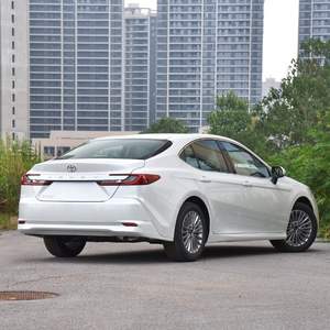 Çin Camrys Akıllı Uygulama Kontrollü Kaslı Beyaz 2.0 L Sedan İkinci El Araba Hibrit Toyota - Product Image 4