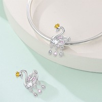 Accessoires de mode en gros Bracelet de perles en cuivre plaqué argent Zircon Pendentif à breloque en gros-Animal Éléphant Chat pour les fêtes