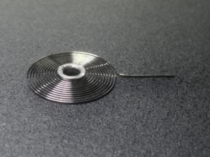 نابض شعري مخصص من سبائك النيكل والفولاذ المقاوم للصدأ والبرونز الفوسفوري والنحاس البريليوم - Product Image 1