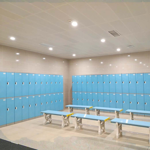 ตู้เก็บของเหล็ก 8 ประตู รุ่นใหม่ พร้อมระบบล็อคอิเล็กทรอนิกส์ ป้องกันสนิม เป็นมิตรกับสิ่งแวดล้อม เหมาะสำหรับใช้ในห้องล็อกเกอร์ยิมและห้องเปลี่ยนเสื้อผ้า - Product Image 3