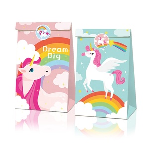 Huancai cartoon unicorn party favors bags 12 pcs sacchetti di carta regalo goody candy treat bag con <span class=keywords><strong>adesivi</strong></span> <span class=keywords><strong>per</strong></span> forniture di <span class=keywords><strong>compleanno</strong></span> <span class=keywords><strong>per</strong></span> bambini - Product Image 1