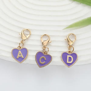 Porte-clés Cœur 26 Lettres Anglaises, Pendentif Nom pour Carte d'Identité et Clés, Accessoire Chaussures, Cadeau - Vente Flash - Product Image 6