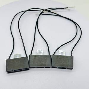 Condensateur de moteur AC en film de polypropylène CBB61 2uf 250V-400V Hongye Montage en <span class=keywords><strong>surface</strong></span> <span class=keywords><strong>Petite</strong></span> taille Longue durée de vie pour ventilateur <span class=keywords><strong>Climatiseur</strong></span> - Product Image 1