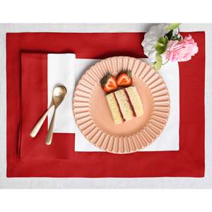 Napperons en lin à bord large avec finition d'angle à chevauchement pour service de banquet et traiteurs - Product Image 1