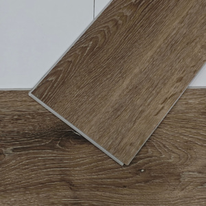 Suelo SPC con Aspecto de Madera, Más Capas, Apto <span class=keywords><strong>para</strong></span> Sala de Estar/Oficina/Uso Comercial, Resistente al Agua - Product Image 4