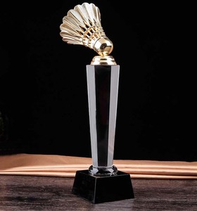 Oem Odm Factory, venta al por mayor, diseño gratuito, competición <span class=keywords><strong>de</strong></span> <span class=keywords><strong>canto</strong></span> personalizada, eventos deportivos, trofeo <span class=keywords><strong>de</strong></span> premio <span class=keywords><strong>de</strong></span> cristal - Product Image 1