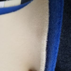 Rollo de Tela No Tejida Perforada Resistente al Agua, Venta Directa de Fábrica, Revestimiento para Techo de Automóvil, Alfombra de Velour, Elástica en 4 Direcciones - Product Image 3