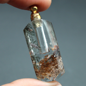 Prix usine sculpté à la main naturel fantôme Quartz cristal aromathérapie <span class=keywords><strong>diffuseur</strong></span> collier huile essentielle bouteille <span class=keywords><strong>pendentif</strong></span> - Product Image 3