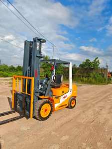 รถยกดีเซล FD30 TCM 3 Tons3 tsges 6เมตรจากญี่ปุ่นใช้สำหรับฟาร์มที่มีส่วนประกอบหลัก - Product Image 3