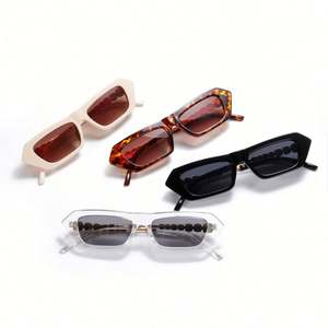 Lunettes de soleil de luxe vintage 2020 pour femmes, monture petite, verres noirs, protection UV400, forme carrée avec perles - Product Image 3