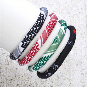 ขายส่งของขวัญสไตล์ชาติพันธุ์ทันสมัย ผ้าพันคอเชมากห์แบบอาหรับทำมือสำหรับผู้ชาย ผ้ากูตราแบบถัก ผ้าเคฟฟียะห์แบบปาเลสไตน์ กำไลข้อมือ - Product Image 4