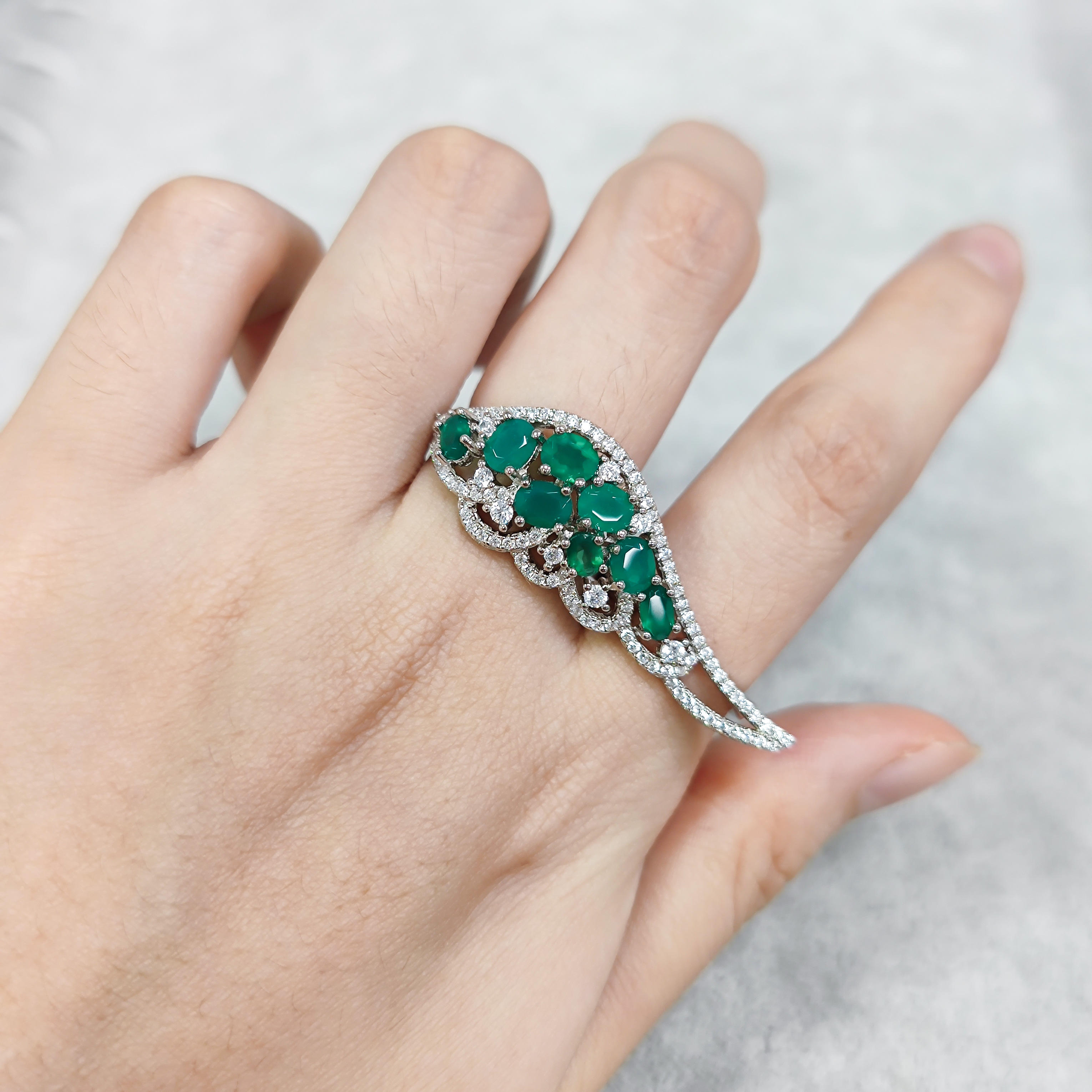 W0505 Green Agate Ring Exquisite Details Custom Sizes