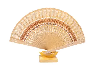 2023 Hot Selling Wholesale Personalized Wedding Favors Guests Custom Souvenir Sandalwood Hand Fan