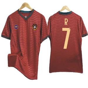 Camiseta de Fútbol Personalizada Mundial 2026 Unisex de Alta Calidad al por Mayor 100% Poliéster Portugal Local Transpirable de Secado Rápido con Rayas y Manga Corta - Product Image 1