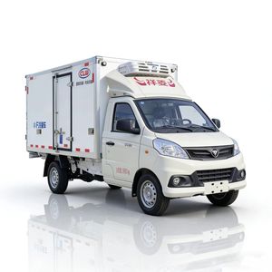Camión frigorífico Foton 4X2 de 3 toneladas para el transporte especial de helados y queso. - Product Image 1