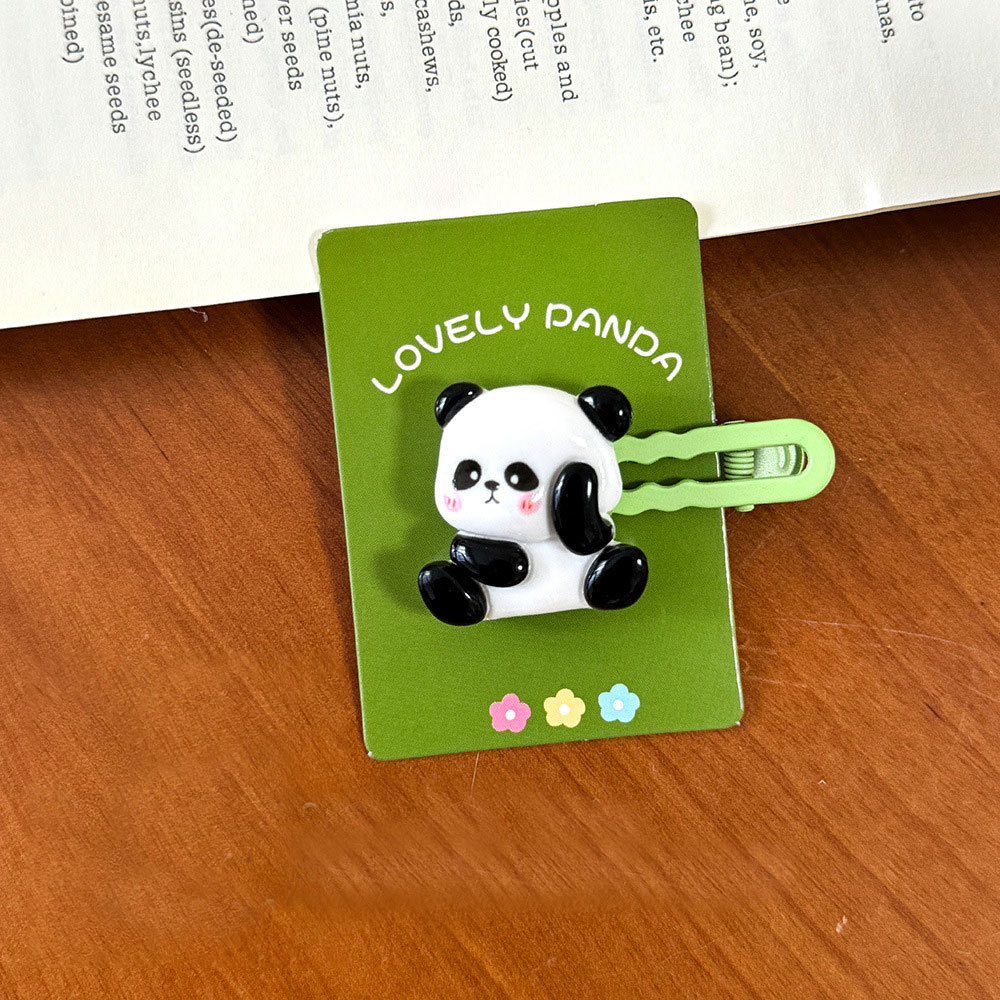 Gratter la tête panda