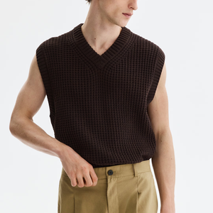 Chaleco de punto <span class=keywords><strong>sin</strong></span> mangas para <span class=keywords><strong>hombre</strong></span> con cuello en V, diseño jacquard hueco, color liso - Product Image 6