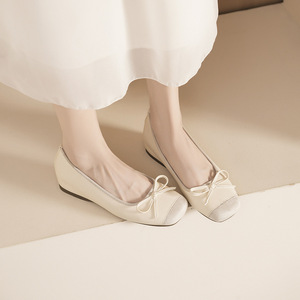 Ballet <b>Flats</b> Round Toe Slip-On With Bow Height Increasing All Seasons Solid Color Comfortable <b>Flat</b> Shoes For Women - Product Image 1