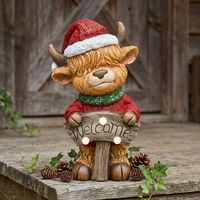 Statue de jardin en résine de vache des Highlands de Noël avec lumière LED et panneau de bienvenue, décoration de vacances pour patio extérieur et porte d'entrée