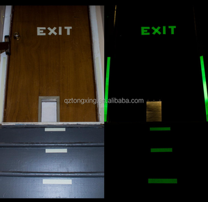 Película de vinilo autoadhesiva luminosa, cinta reflectante oscura con brillo fotoluminiscente, pegatinas de advertencia de seguridad, tipo de holograma - Product Image 2