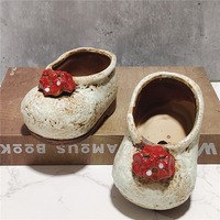 Vase en céramique créatif violet en forme de chaussure, cuit à haute température, pour la maison