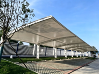 Structure de protection solaire pour parking, conception de carport photovoltaïque, système de toiture à panneaux solaires