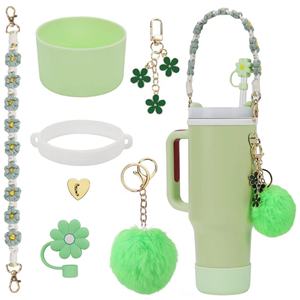 Ensemble de tasses isothermes avec bouchon de paille en silicone, porte-clés, corde tressée rechargeable, pendentif boule de fleurs pour tous les types d'eau - Product Image 6