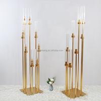Chandelier haut en acrylique doré Nouveau centre de table de mariage et décoration de table Accessoires élégants