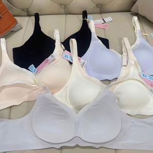32 34 36 <strong>38</strong> 40 42 <strong>Size</strong> <strong>Bra</strong> <strong>Pictures</strong> New Style Hot Girl Sexy Seamless Simple <strong>Bra</strong> for Women - Product Image 4