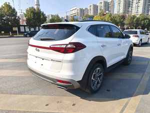 <span class=keywords><strong>Hyundai</strong></span> <span class=keywords><strong>Tucson</strong></span> <span class=keywords><strong>2019</strong></span> 1.6T GDi 280T GDi GLS 2WD Fashion Automático, Auto Usado, Volante a la Izquierda, SUV Compacto - Product Image 4