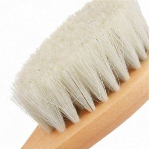 Ensemble brosse et peigne pour bébé en bois avec poils de chèvre naturels, OEM et ODM, pour le nettoyage des bébés - Product Image 3