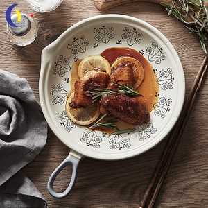 Sartén de porcelana japonesa creativa de un solo mango, apta para fuego abierto, con mango de cerámica para uso doméstico, para preparar la cena. - Product Image 4