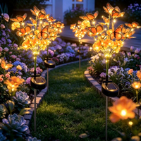 Lampu Bunga LED Tenaga Surya untuk Luar Ruangan, Bentuk Kupu-kupu, Marigold, Lavender, Hyacinth, Azalea, Snow Lotus, untuk Pesta, Taman, Jalan, Gerbang Keamanan
