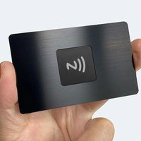 Carte de visite professionnelle en métal NFC programmable 13,56 MHz avec puce de contrôle d'accès invisible 215, noir mat/or brossé/argent brossé pour hôtels