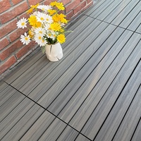Planches de terrasse en WPC d'extérieur, planches de terrasse composites